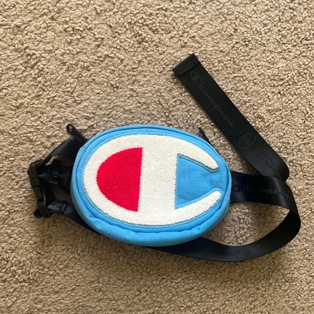 Champion Fanny Pack